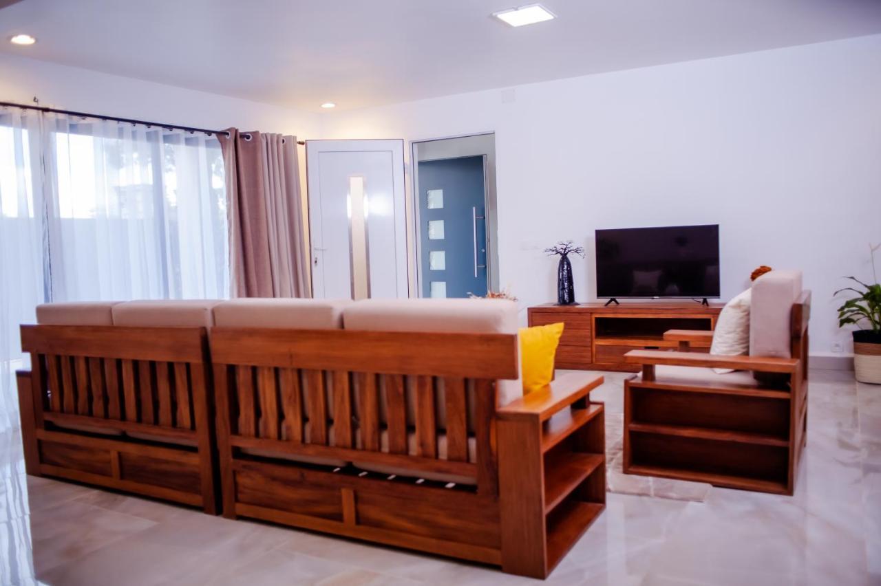 Ampifitia Guest House Antananarivo Kültér fotó