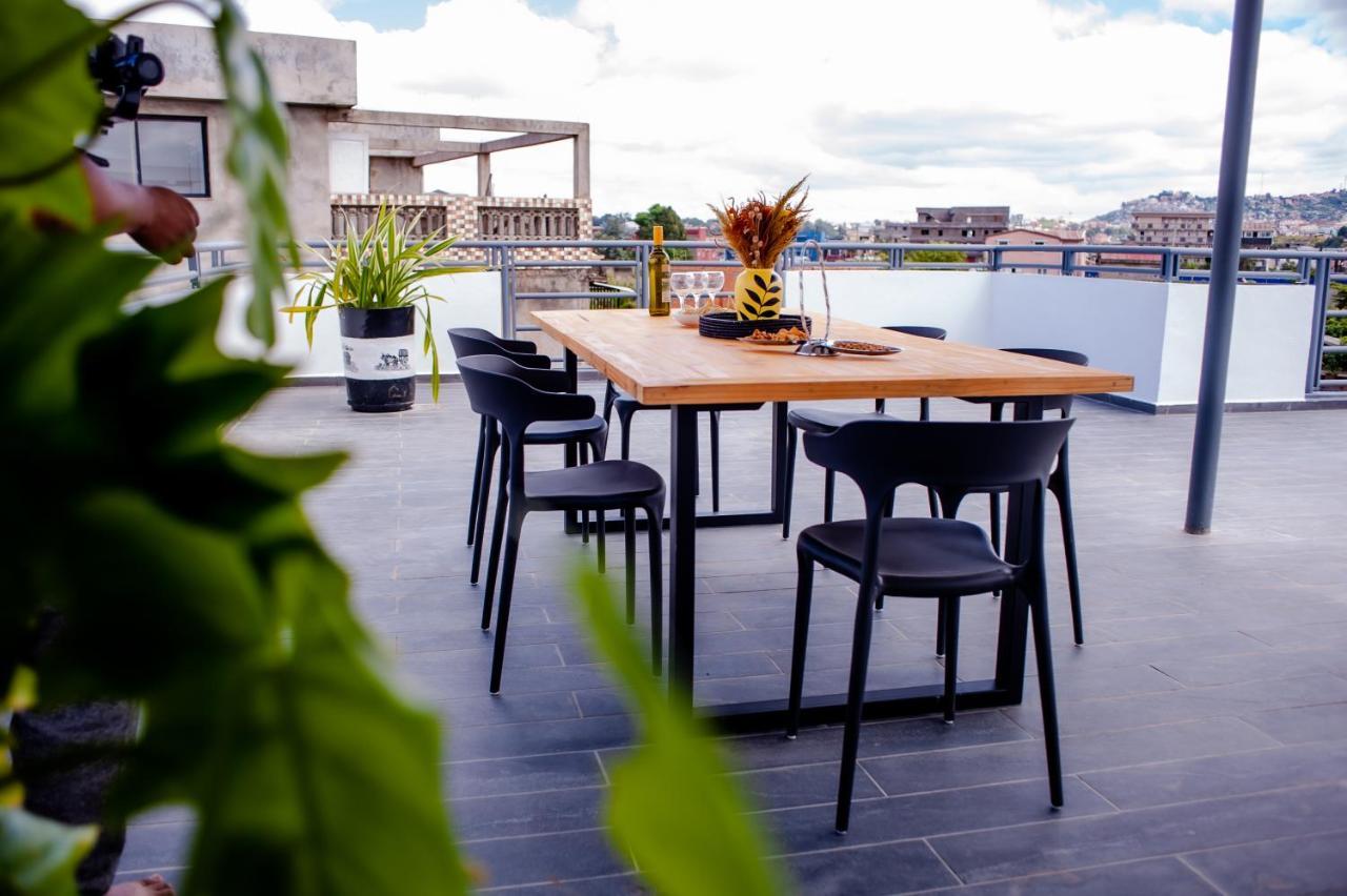 Ampifitia Guest House Antananarivo Kültér fotó